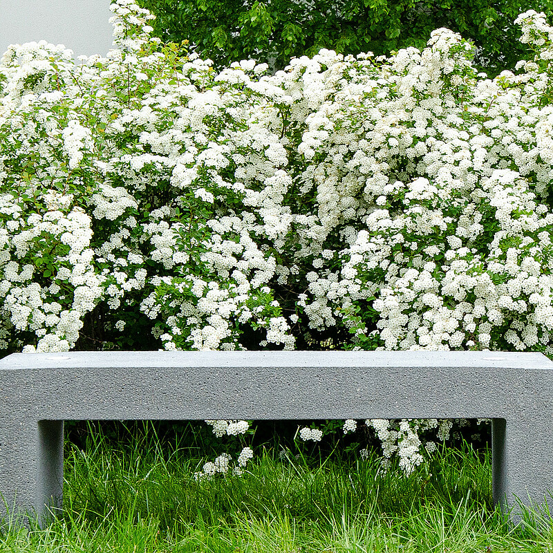 A concrete bench produced by BNB A concrete bench produced by BNB