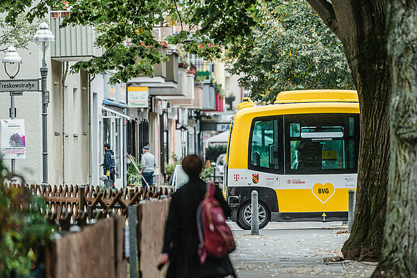 Shuttle & Co Shuttle & Co