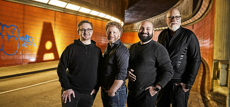 Founder-Team AUTOVIO: Philipp Goebel, Tom Kedor, Amir Hadi, Carsten Eckmiller Founder-Team AUTOVIO: Philipp Goebel, Tom Kedor, Amir Hadi, Carsten Eckmiller