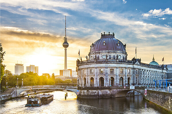 Berlin Museum Island In the center of Berlin: the Museum Island